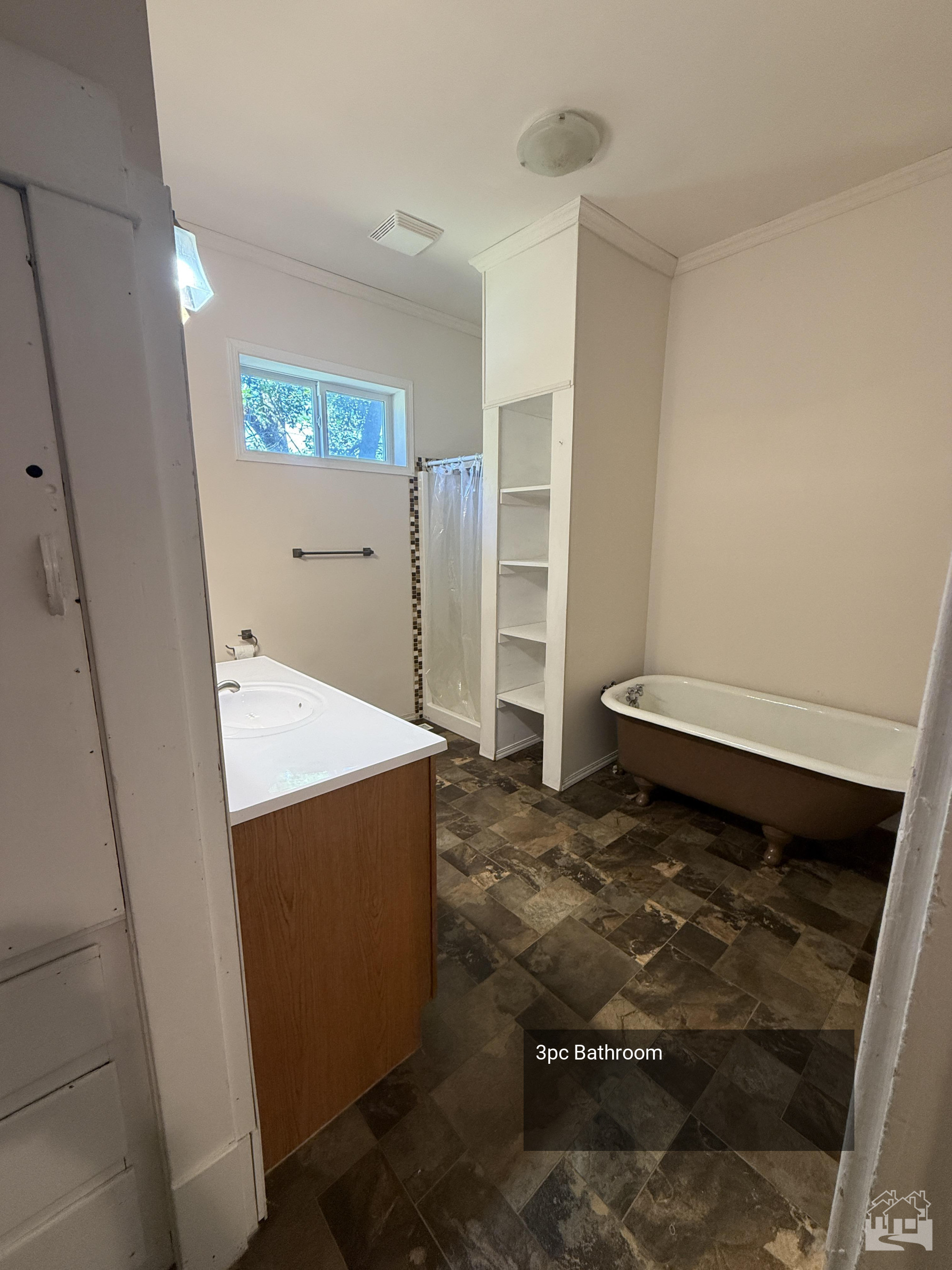 3pc Bathroom Key Image