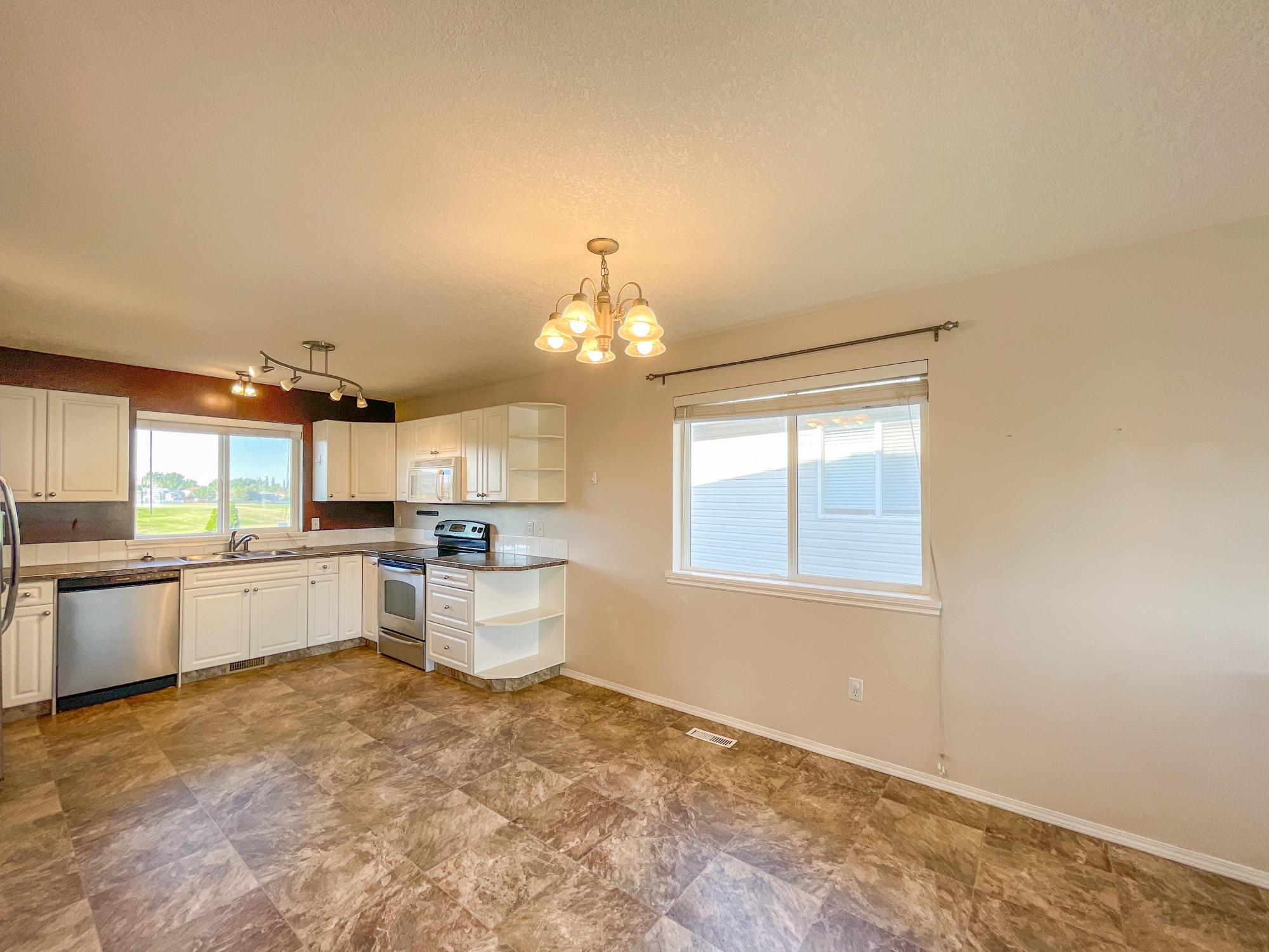 Dining Room Key Image