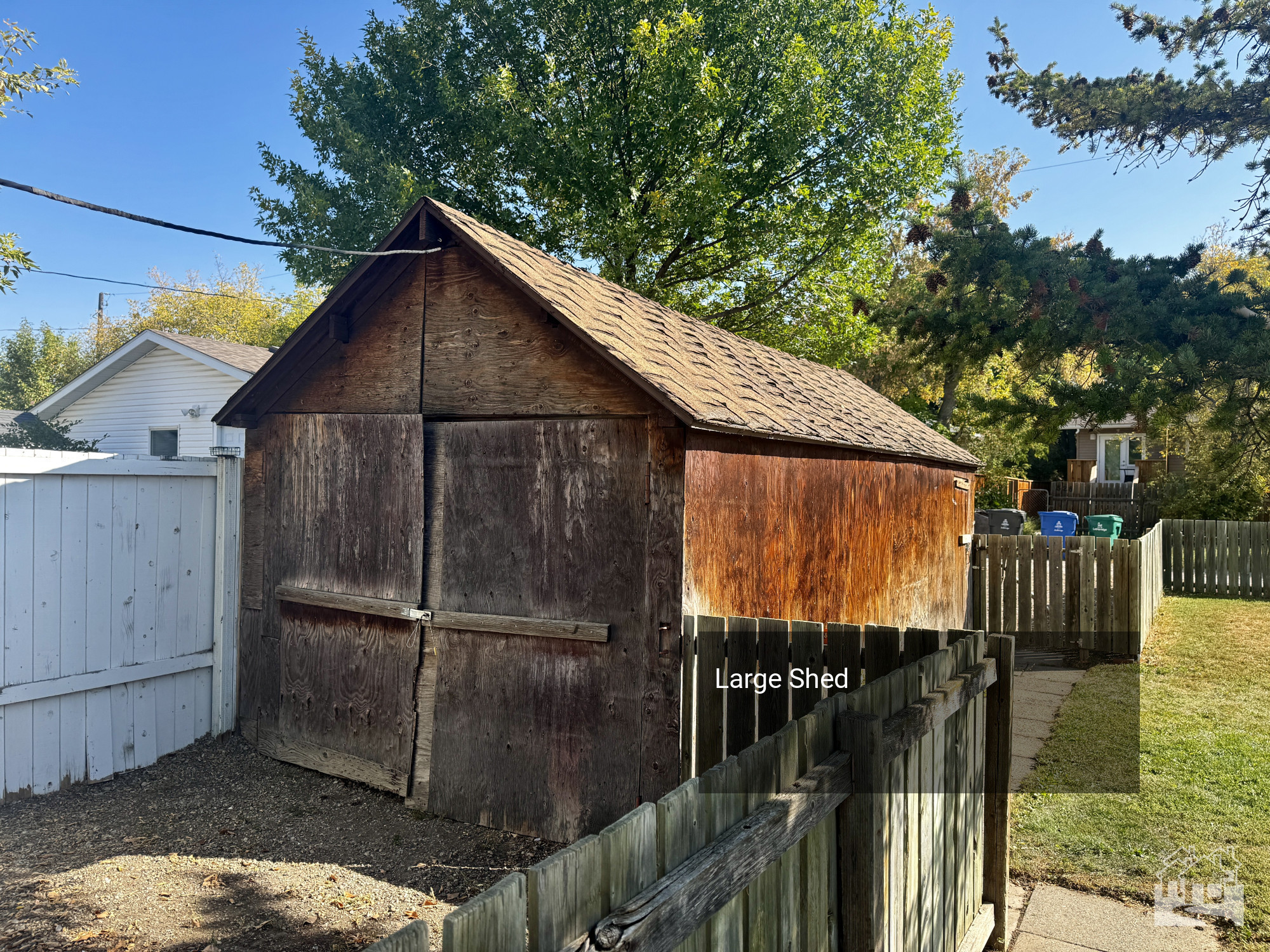 Large Shed Key Image