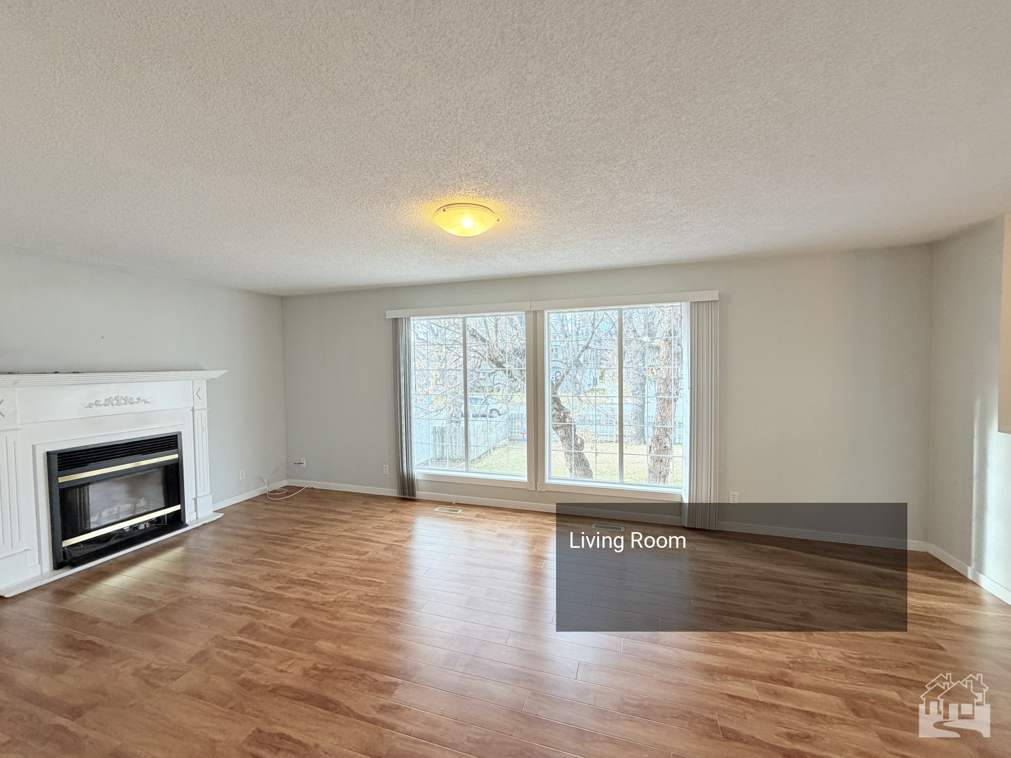 Living Room Key Image