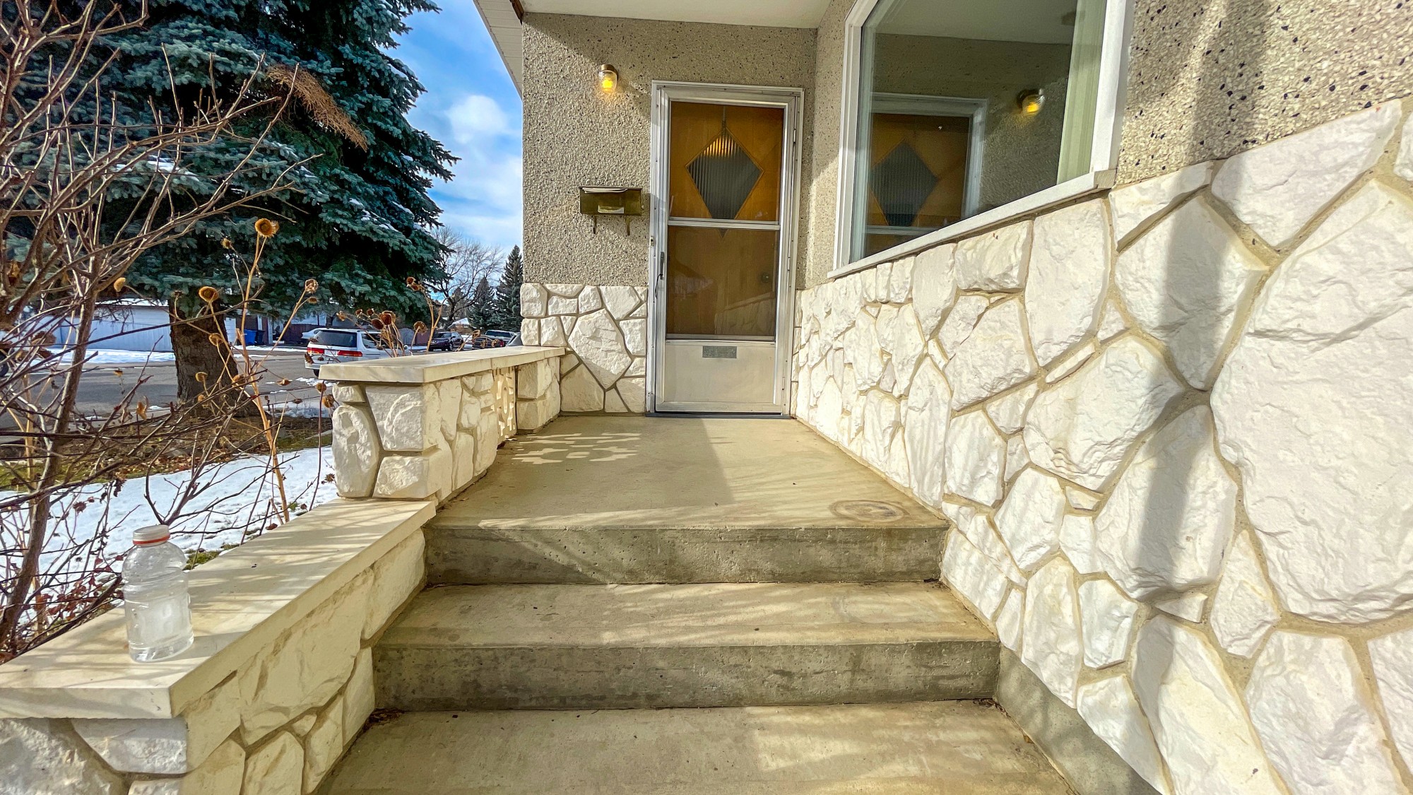 Front Deck Stairs Key Image