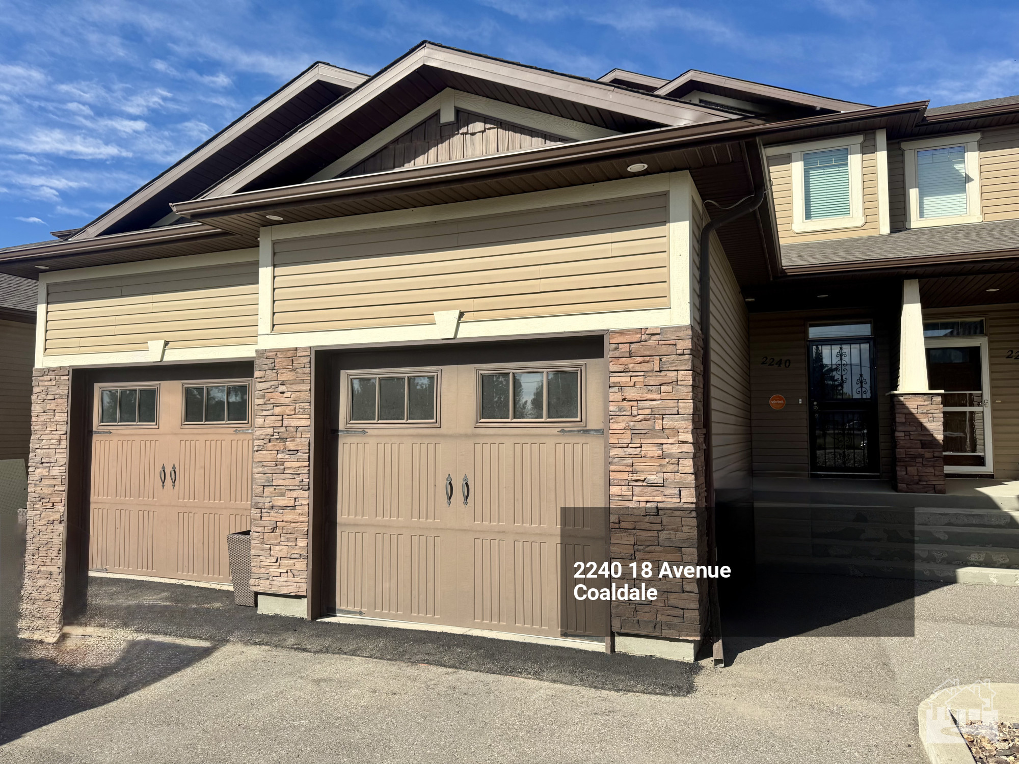 2240 18 Avenue Coaldale Key Image