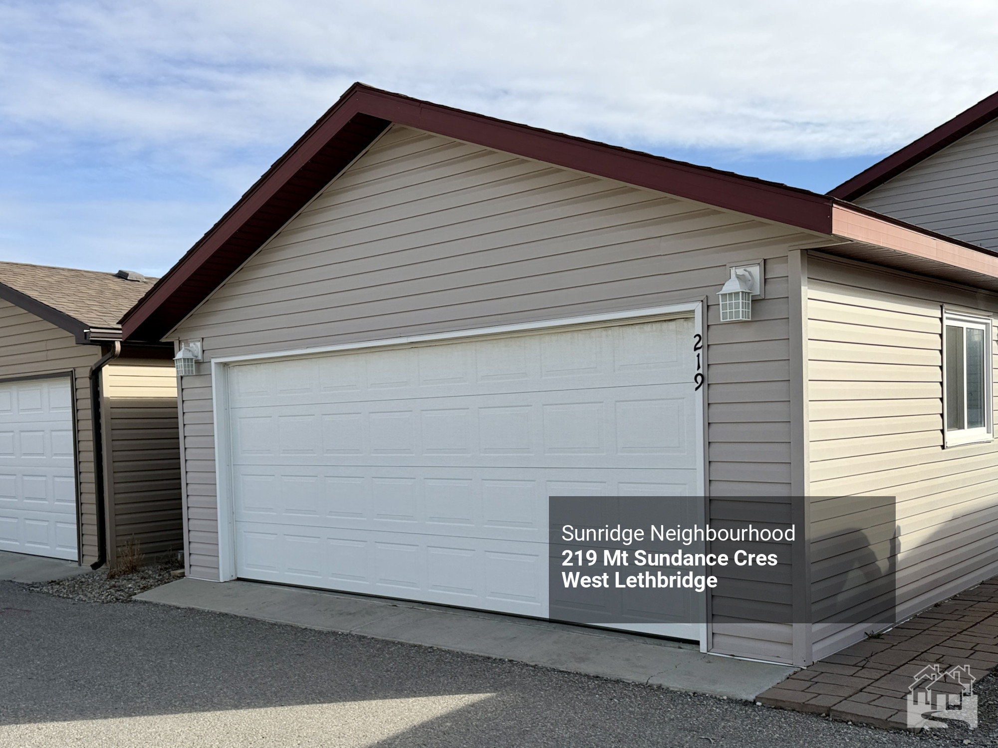 219 Mt Sundance Cres West Lethbridge (Garage Suite) Cover image