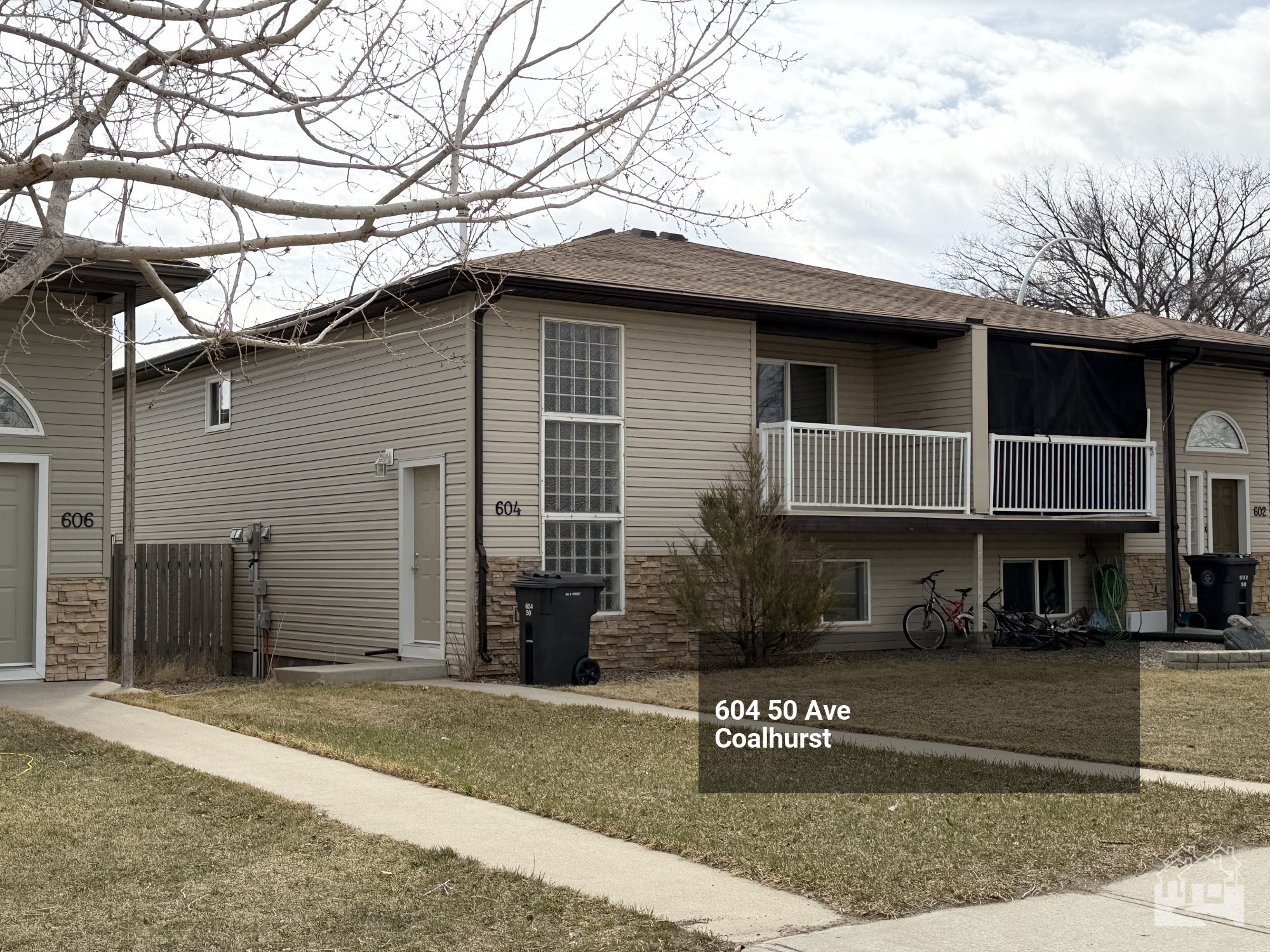 604 50 Ave Coalhurst (Unit 604) Cover image