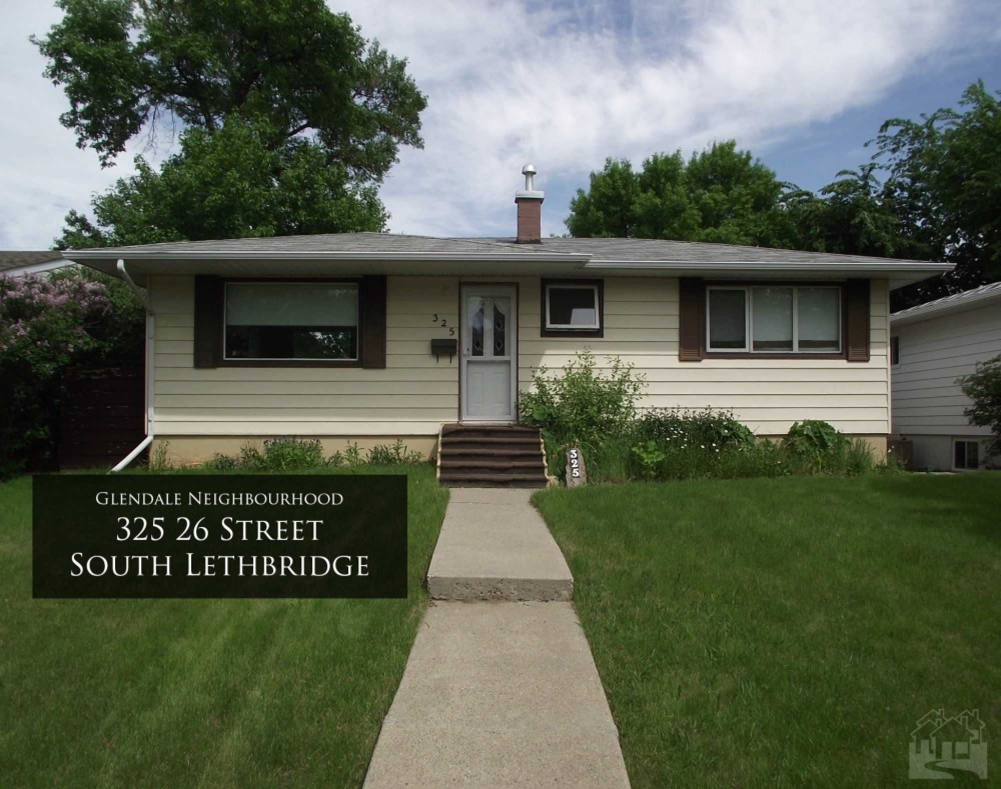 325 26 Street South Lethbridge (Mainfloor Suite) Cover image