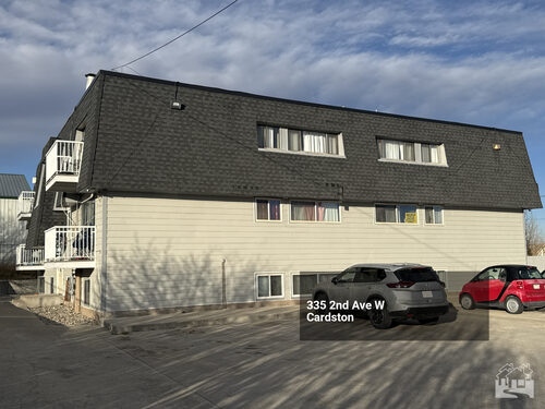 335 2nd Ave W Cardston (Unit 304) Cover image